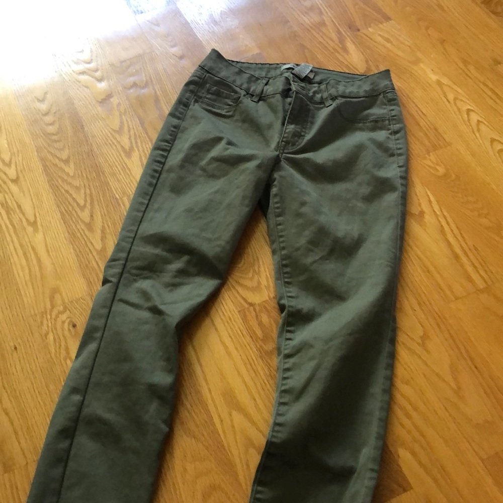 Olive Jeans